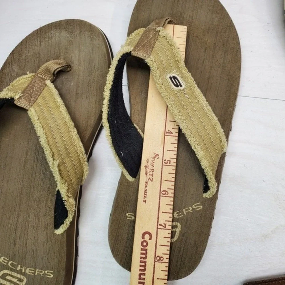Skechers Men's Flip Flops Thong‎ Sandals Brown Tan Canvas Strap Comfort Size 7